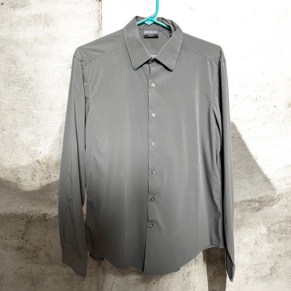 Van Heusen Flex Slim Fit Button-Down Shirt | Size M 15–15.5